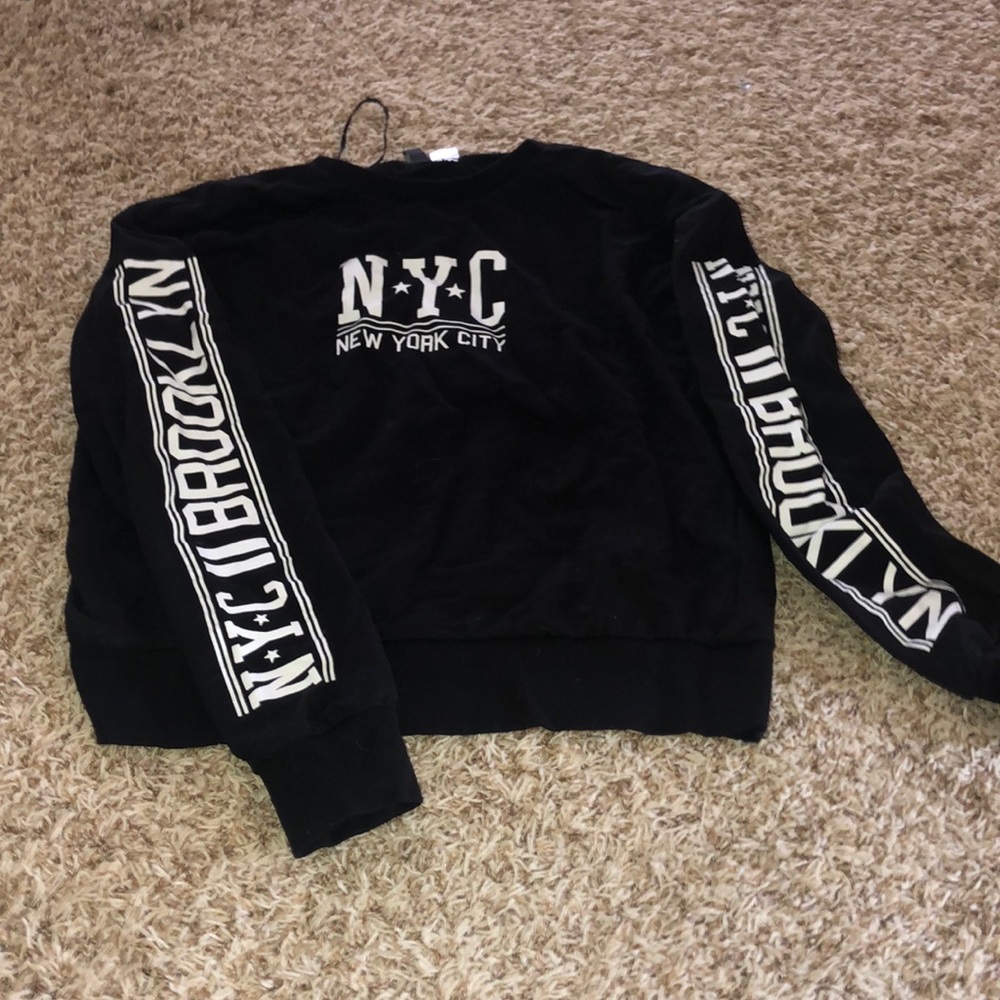 NYC LONG SLEEVE SHORT